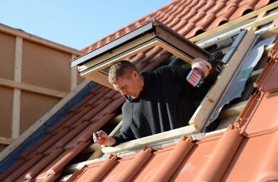 Pose de fenêtres de toit Velux à Château-l'Abbaye